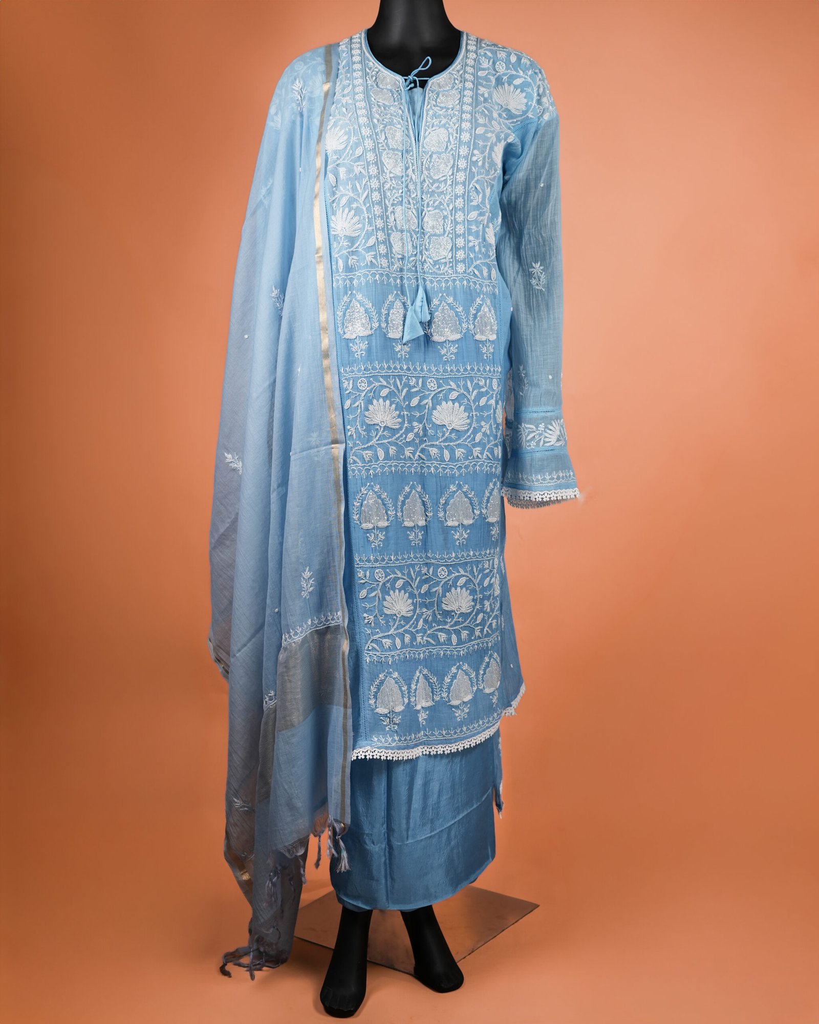 Katdana Chikankari Set