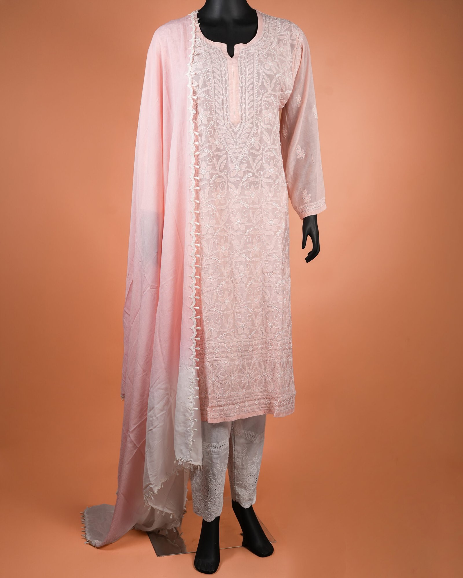 Mul Chikankari Set
