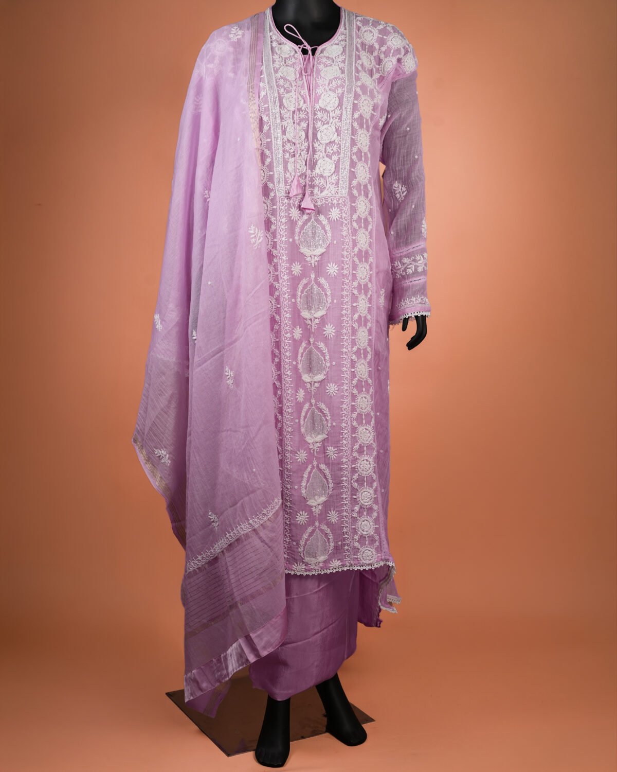 Katdana Chikankari Set